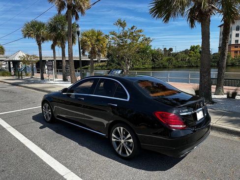 Used 2016 Mercedes-Benz C 300 Luxury w/ Premium 2 Package image 3