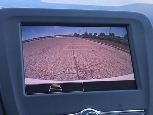 Used 2024 Chevrolet Equinox LT w/ LPO, Floor Liner Package FWD image 14