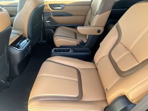 New 2026 Nissan Armada SL image 15