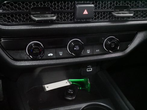 Certified 2023 Honda HR-V LX image 23