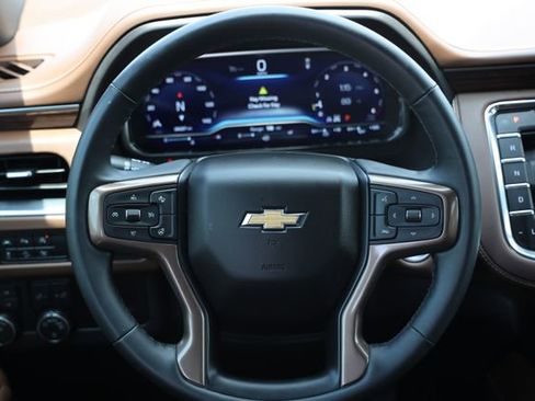 Certified 2024 Chevrolet Tahoe High Country AWD/4WD image 15