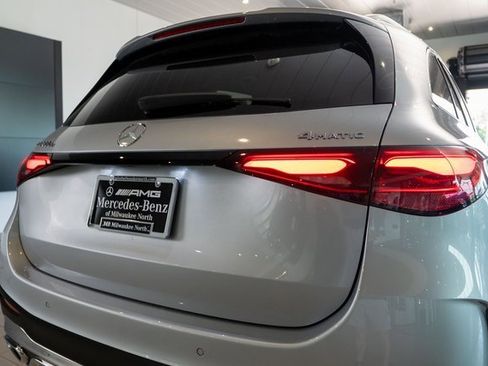 Certified 2025 Mercedes-Benz GLC 350e GLC 350e image 10