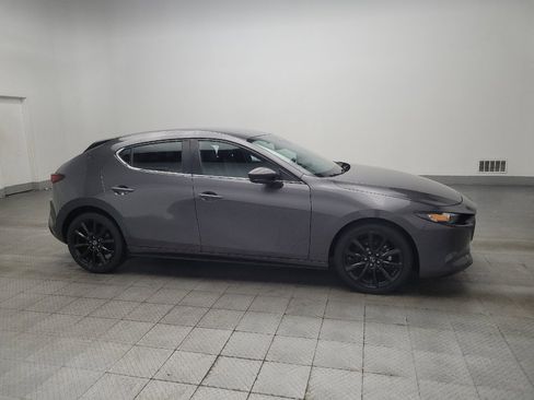 Used 2024 MAZDA MAZDA3 s FWD image 11