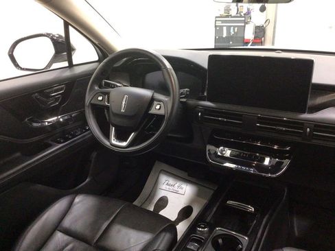 Used 2024 Lincoln Corsair Reserve w/ Equipment Group 201A image 18