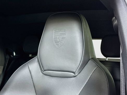 Certified 2026 Porsche Cayenne E-Hybrid Coupe AWD/4WD image 25