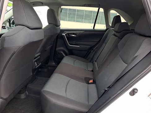 Used 2025 Toyota RAV4 XLE w/ Convenience Package AWD/4WD image 13