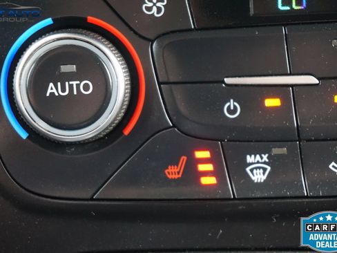 Used 2017 Ford Escape Titanium AWD/4WD image 34