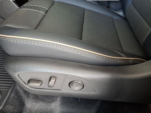 New 2026 Chevrolet Traverse High Country image 15