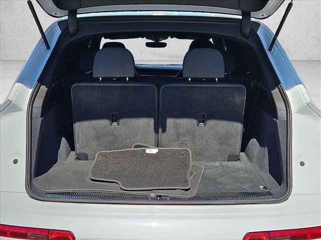 Used 2023 Audi Q7 2.0T Premium w/ Convenience Package AWD/4WD image 6