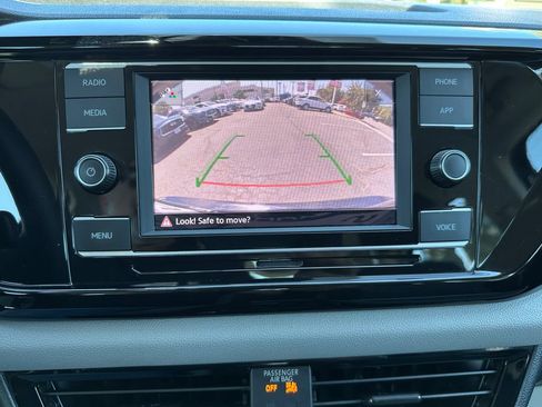 Used 2024 Volkswagen Taos S FWD image 29
