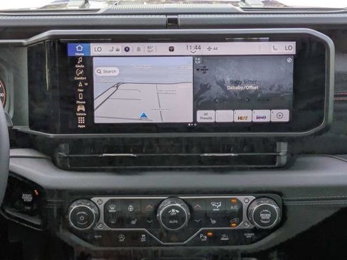 New 2026 Jeep Gladiator Rubicon AWD/4WD image 18