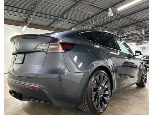 Used 2025 Tesla Model Y Performance AWD/4WD image 13