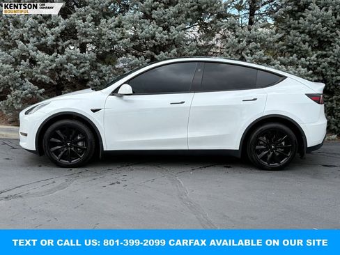 Used 2024 Tesla Model Y Long Range image 4