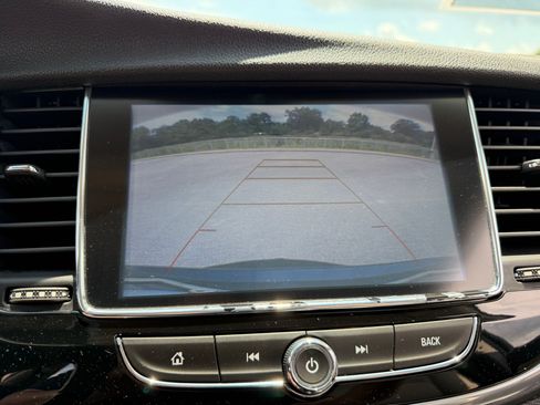 Used 2019 Buick Encore Preferred w/ Safety Package FWD image 17