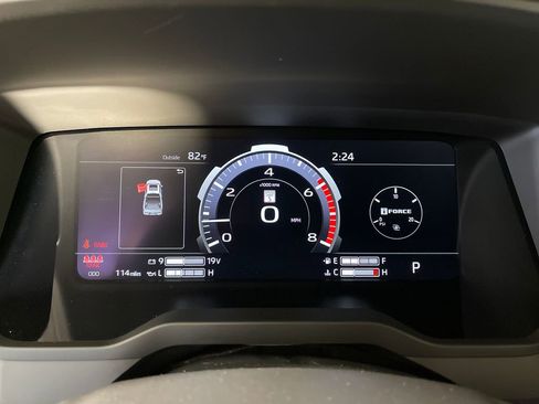 New 2025 Toyota Tundra Platinum AWD/4WD image 18