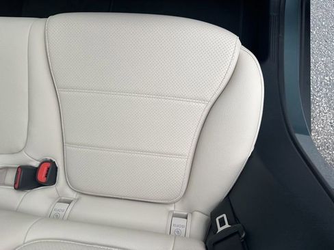 New 2026 Mercedes-Benz GLC 300 4MATIC image 29