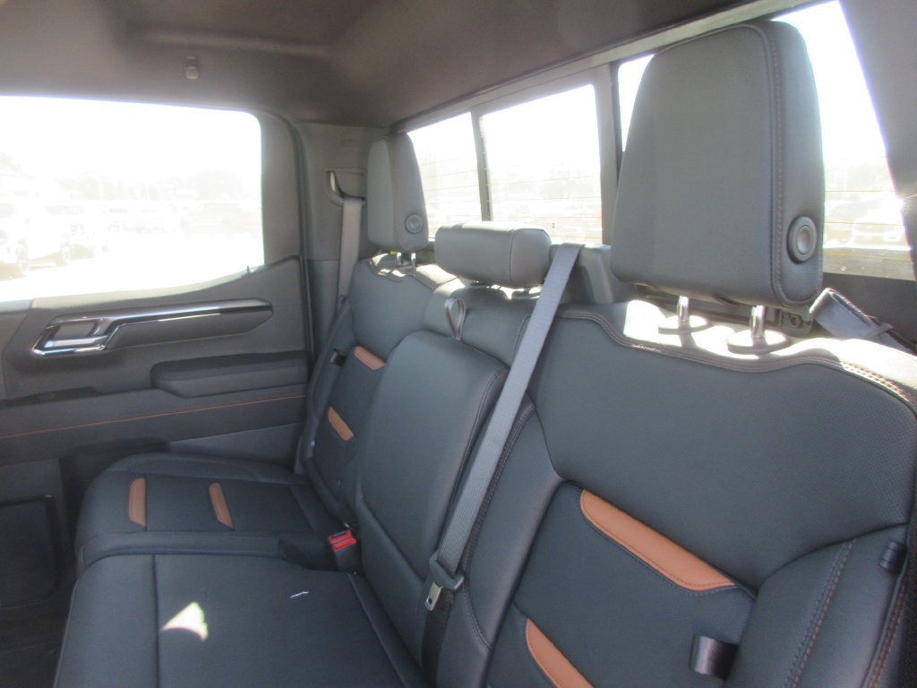 New 2026 GMC Sierra 1500 AT4 w/ AT4 Premium Package AWD/4WD image 14
