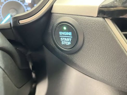 Used 2020 Ford Escape SE FWD image 15