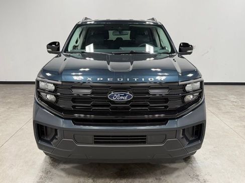 New 2026 Ford Expedition Max Active image 4