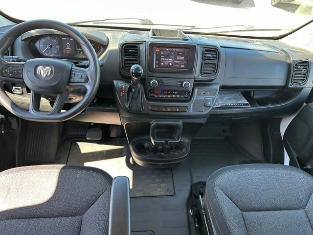 Used 2024 RAM ProMaster 2500 w/ Convenience Group FWD image 11
