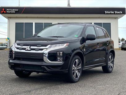 New 2025 Mitsubishi Outlander Sport ES