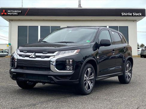 New 2025 Mitsubishi Outlander Sport ES image 1