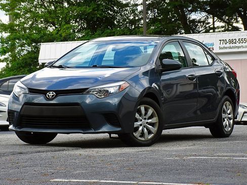 Used 2014 Toyota Corolla LE FWD image 5