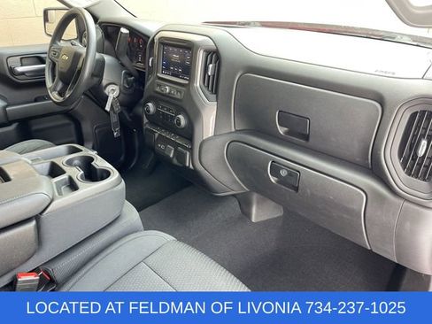 Used 2021 Chevrolet Silverado 1500 Custom w/ LPO, Dark Essentials Package image 26