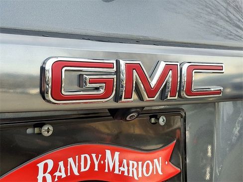 Used 2022 GMC Acadia AT4 w/ Technology Package image 31