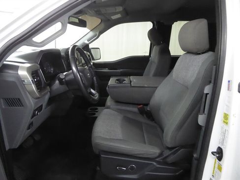 Used 2021 Ford F150 XLT w/ Equipment Group 301A Mid RWD image 18