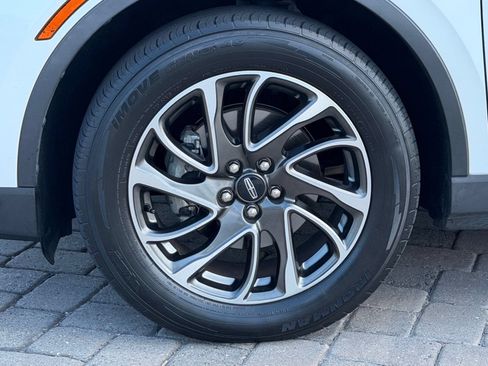 Used 2020 Lincoln Corsair AWD w/ Equipment Group 101A image 12