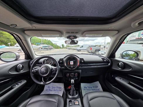 Used 2019 MINI Cooper Clubman ALL4 AWD/4WD image 16