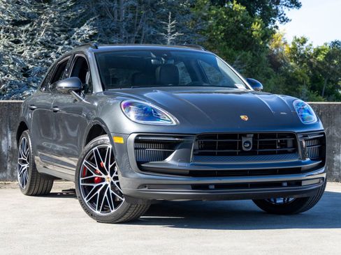 New 2026 Porsche Macan S AWD/4WD image 6