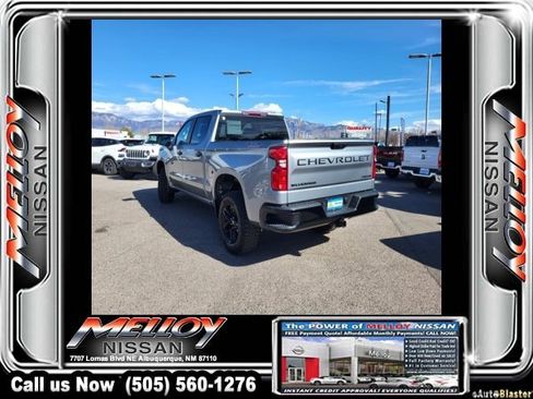 Used 2024 Chevrolet Silverado 1500 Custom Trail Boss w/ LPO, Dark Essentials Package image 3