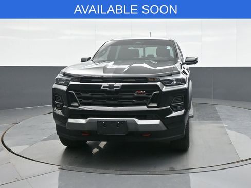 Used 2023 Chevrolet Colorado Z71 w/ Z71 Convenience Package 2 image 2