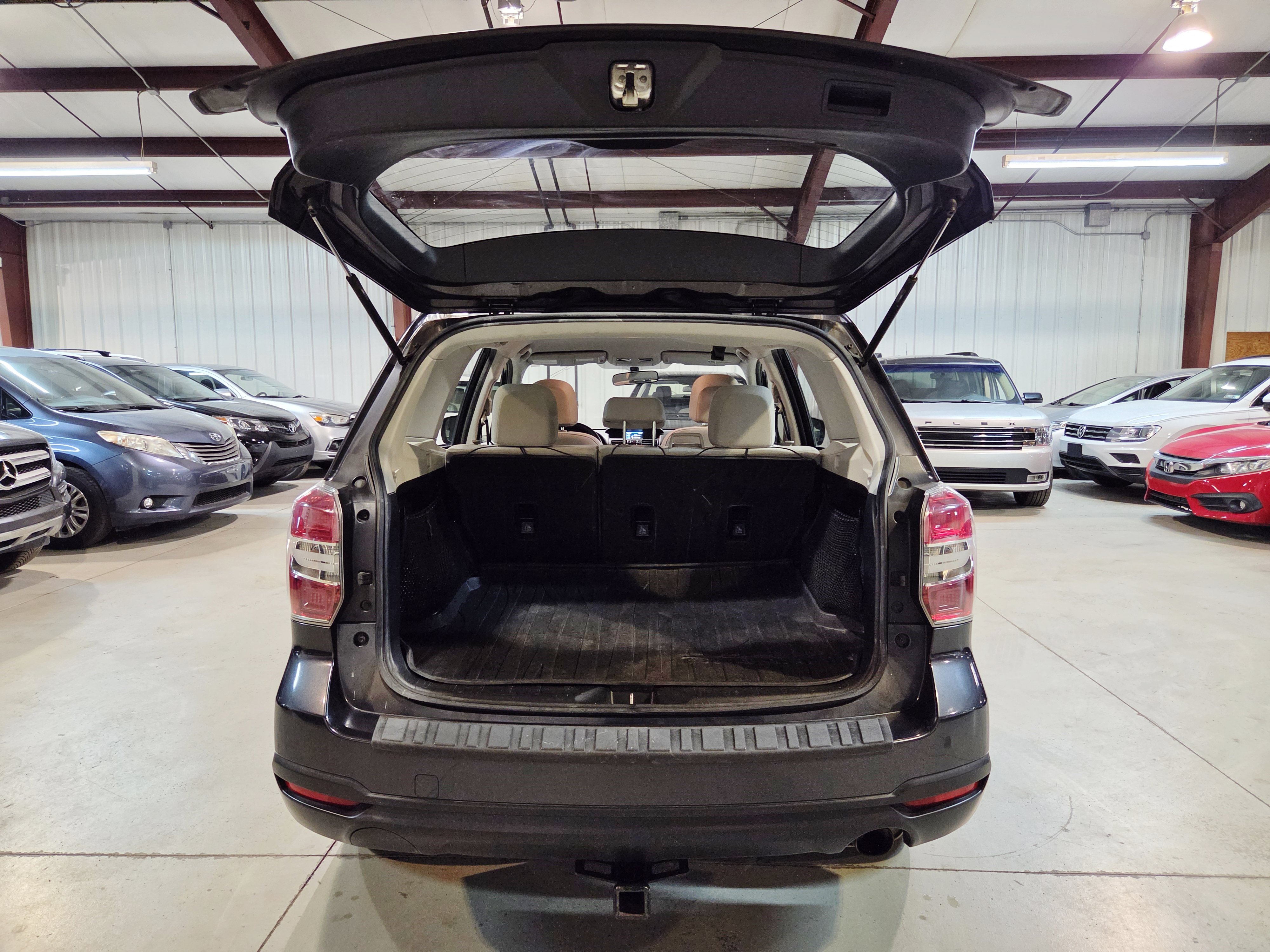 Used 2015 Subaru Forester 2.5i w/ Alloy Wheel Package AWD/4WD image 18