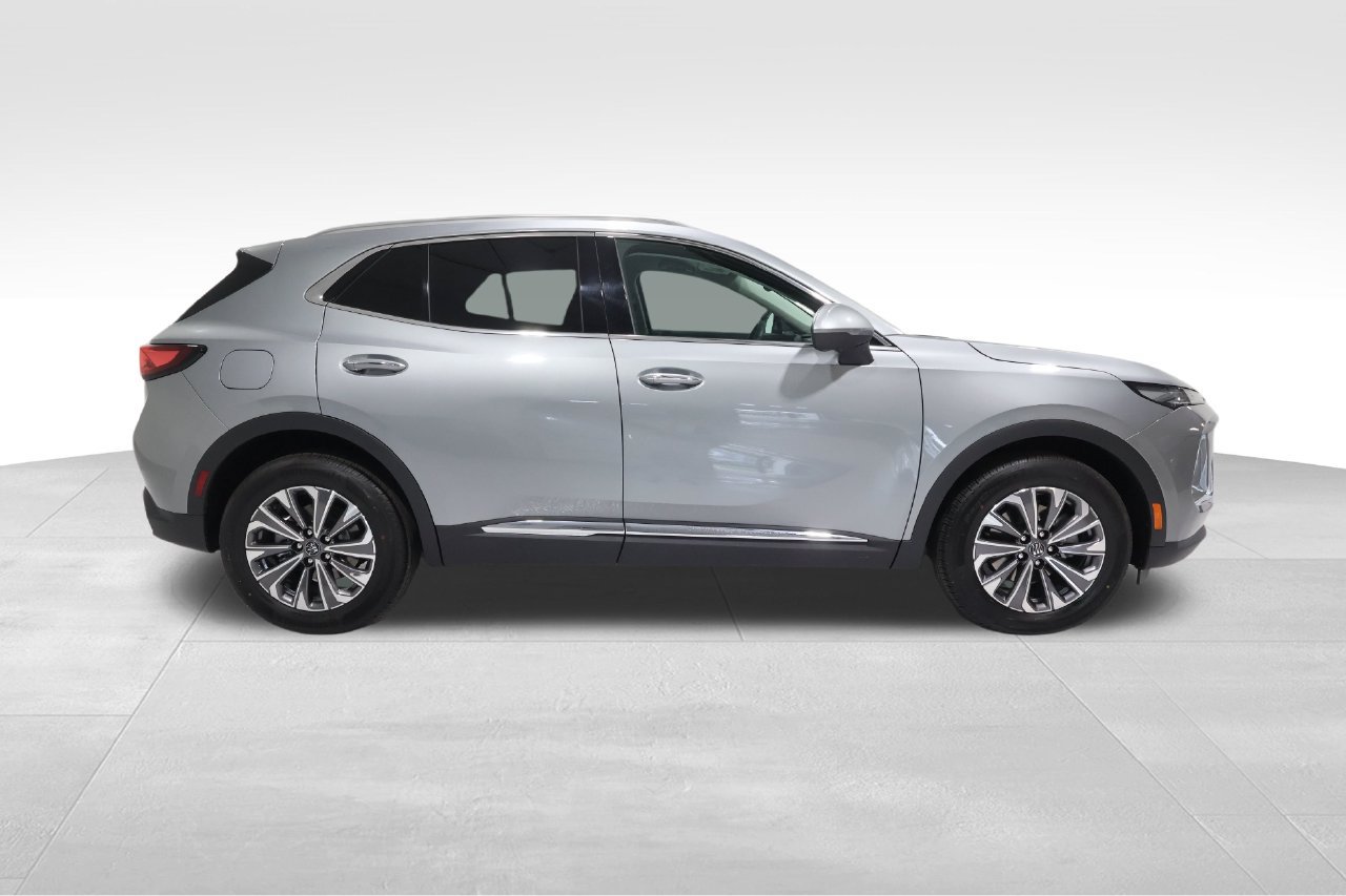 Certified 2025 Buick Envision Preferred AWD/4WD image 5