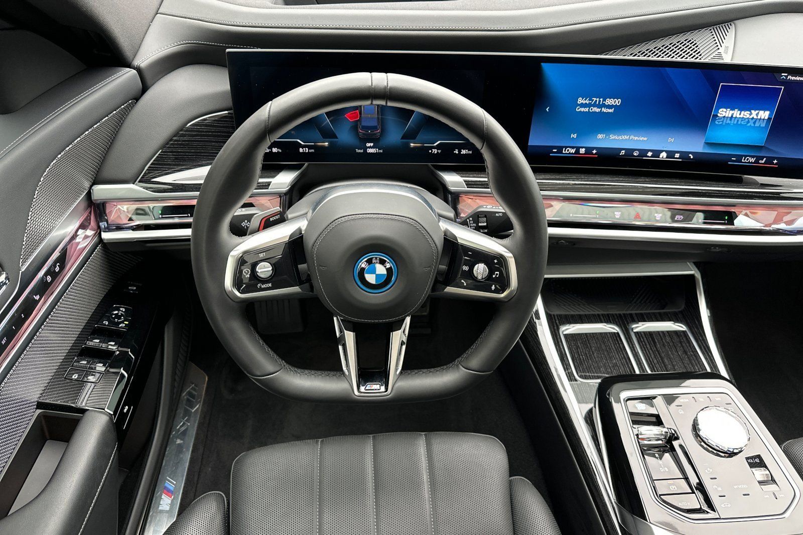 Used 2025 BMW i7 xDrive60 AWD/4WD image 13