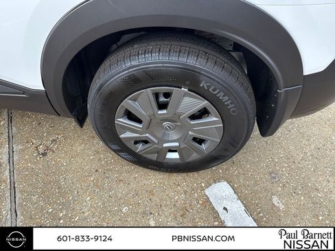 New 2026 Nissan Kicks S image 28