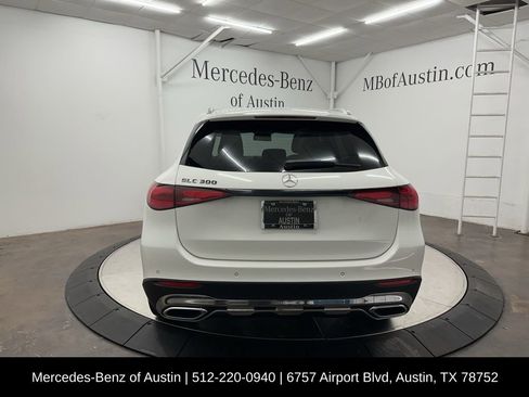 Used 2025 Mercedes-Benz GLC 300 image 7