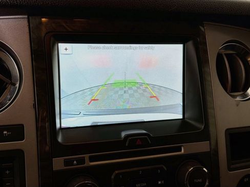 Used 2017 Ford Expedition Limited RWD image 19