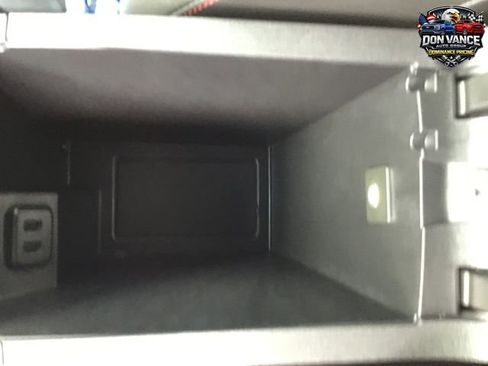 Used 2022 Chevrolet Equinox RS w/ RS Leather Package FWD image 28