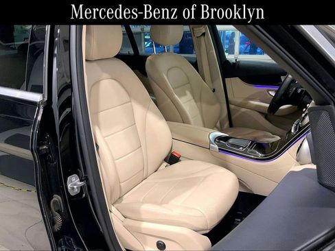 Used 2020 Mercedes-Benz GLC 300 4MATIC image 8