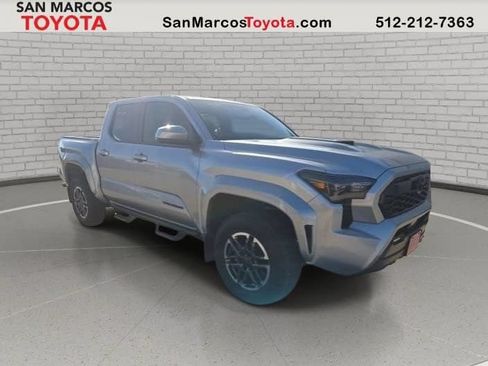 Used 2026 Toyota Tacoma TRD Sport RWD image 3