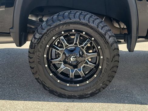 Used 2020 Chevrolet Silverado 2500 LTZ w/ LTZ Plus Package AWD/4WD image 6