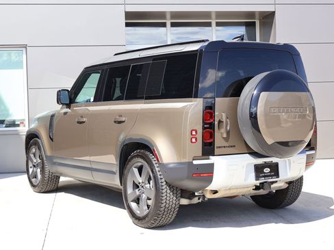 Certified 2025 Land Rover Defender 110 S AWD/4WD image 10