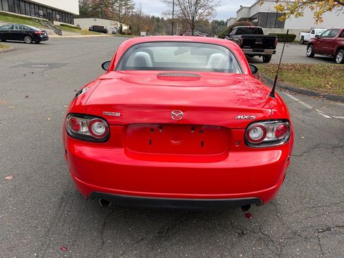 Used 2008 MAZDA MX-5 Miata Grand Touring w/ Suspension Pkg image 6