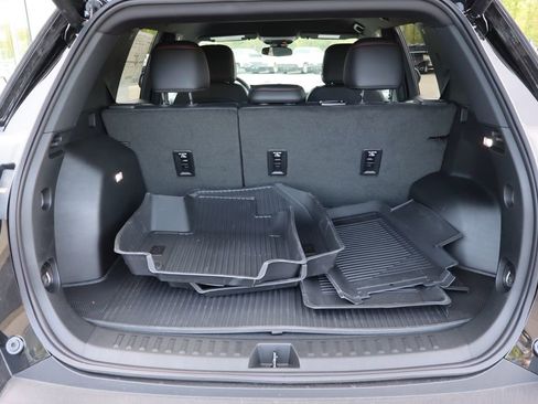 New 2026 Chevrolet Equinox RS w/ LPO, Floor Liner Package AWD/4WD image 25