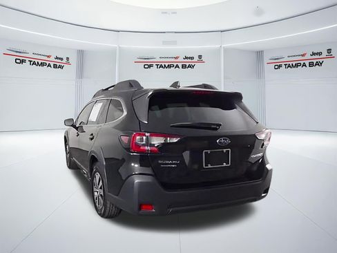 Used 2024 Subaru Outback Premium AWD/4WD image 44