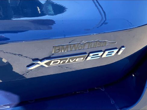 Used 2023 BMW X1 xDrive28i image 11